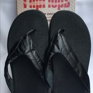 Axign Leather Flip Flops, Womens US 12, Mens US 11